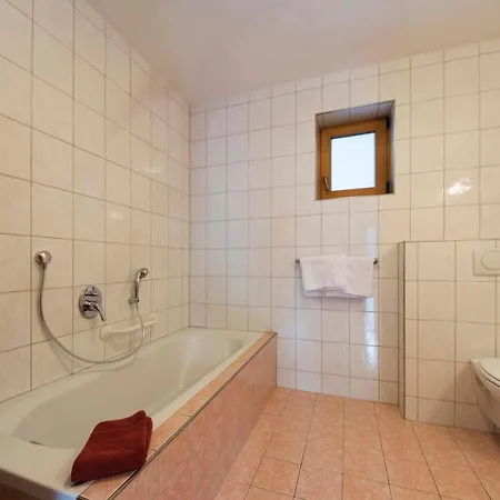 Haus Renate Lägenhetshotell Kaunertal