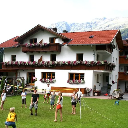 Aparthotel Haus Renate