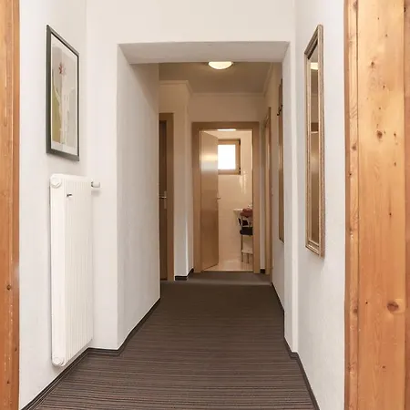 Lägenhetshotell Haus Renate 4*