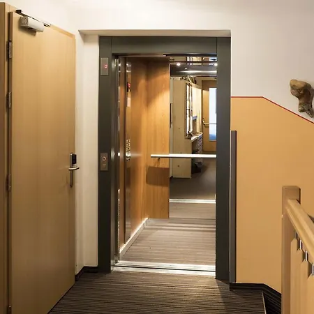 Haus Renate Lägenhetshotell 4*