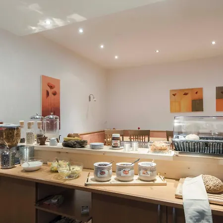 豪斯雷娜特酒店